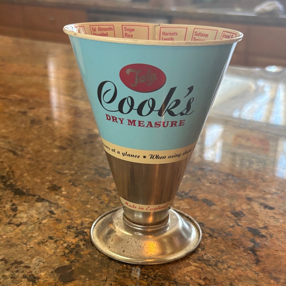 Cook's Dry Measure in Blue and Silver